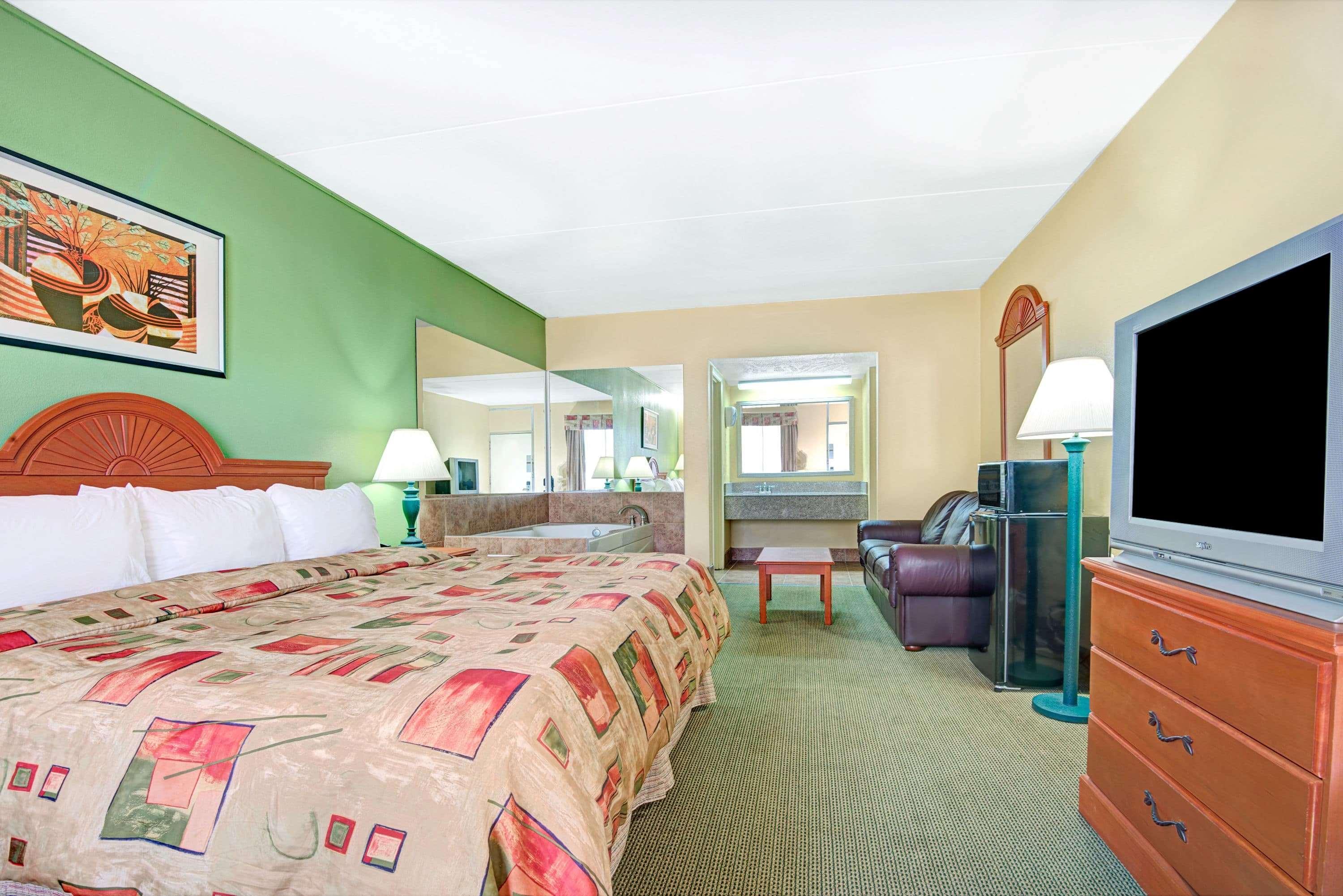 ซูเปอร์ 8 บาย วินด์แฮม แนชวิลล์ เนียร์ ดาวน์ทาวน์ / ไอ-40 Hotel ภายนอก รูปภาพ